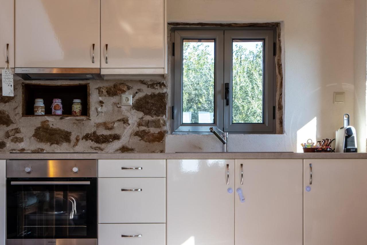Holiday home Messinian Stone House *